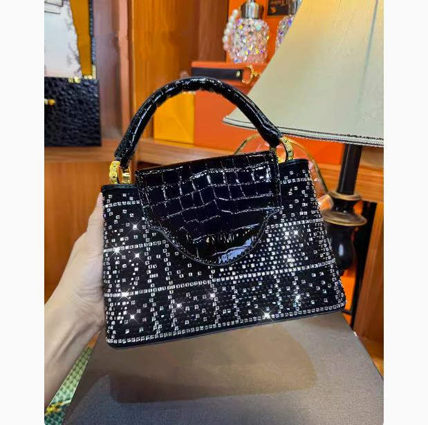 European and American High-end - Luxury Bags Entry recension och pris