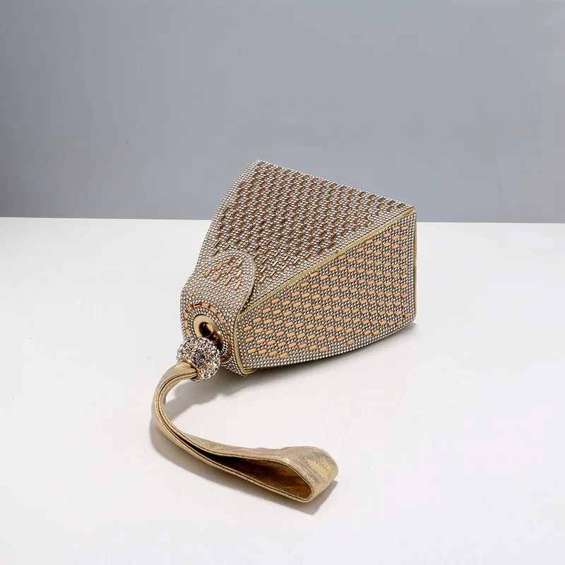 Rhinestones Luxury Evening Bag - Luxury Bags Brand Pyramid recension och pris