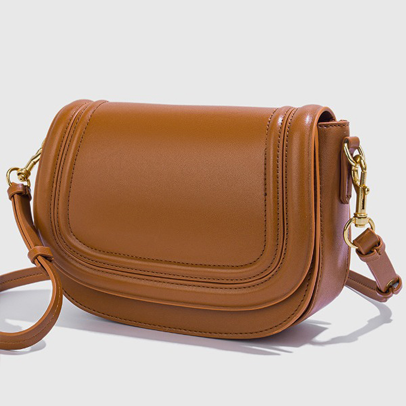 Minimalist Stitched Saddle Cro - Luxury Bags Vegan Leather recension och pris