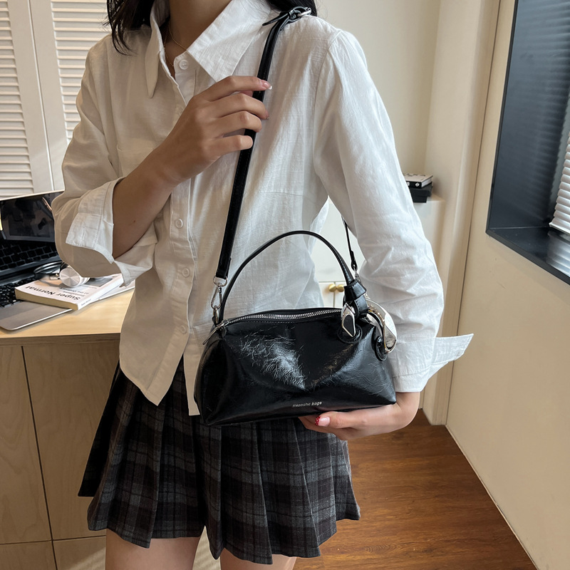 Women's Fashion Glossy Patent  - Top Handle Patent Bag recension och pris