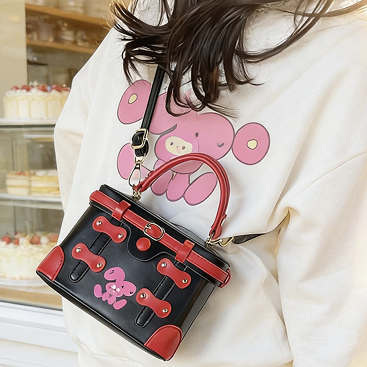 New Luxury Designer Rivet PU L - Luxury Bags In China Wholesale recension och pris