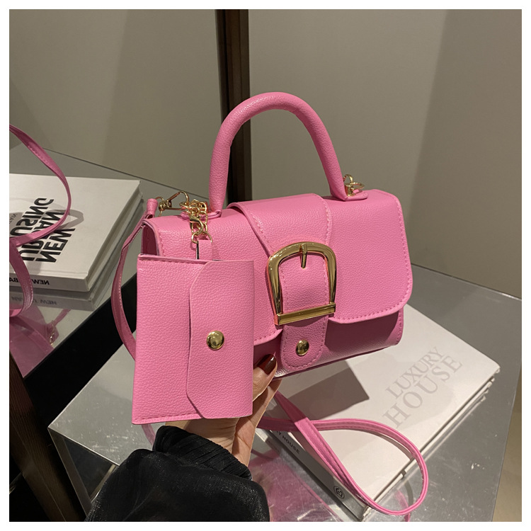 Barbie Pink Mini PU Leather Ha - Top Handle Patent Bag recension och pris