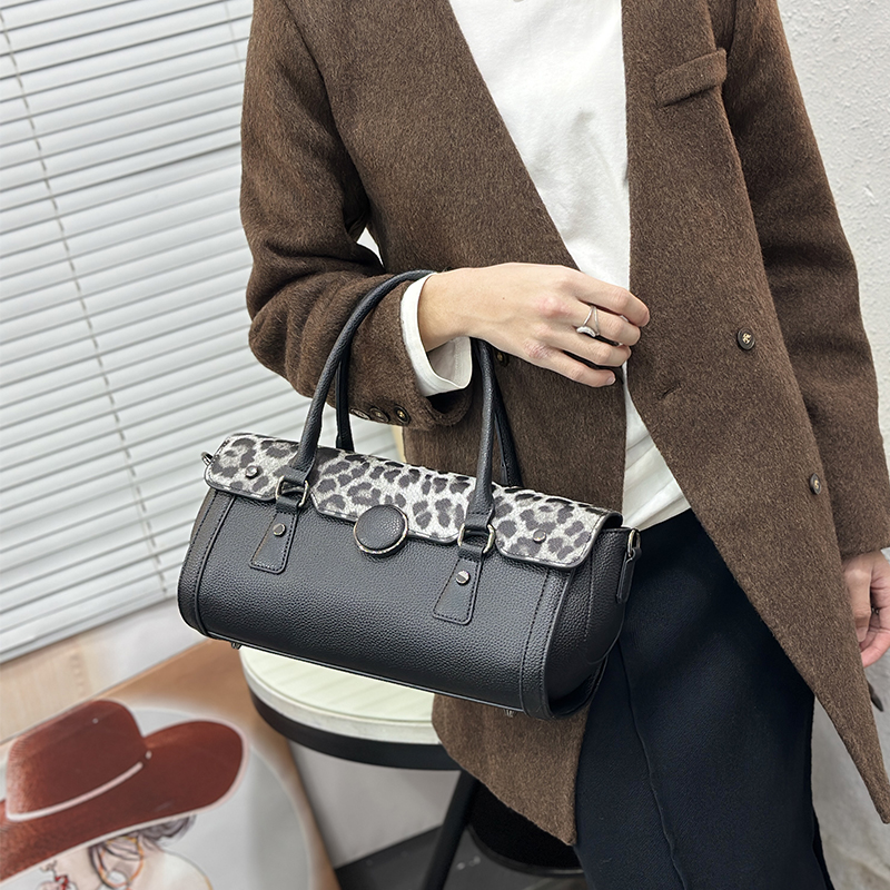 Vintage Leopard Print Patchwor - Luxury Bags Vegan Leather recension och pris